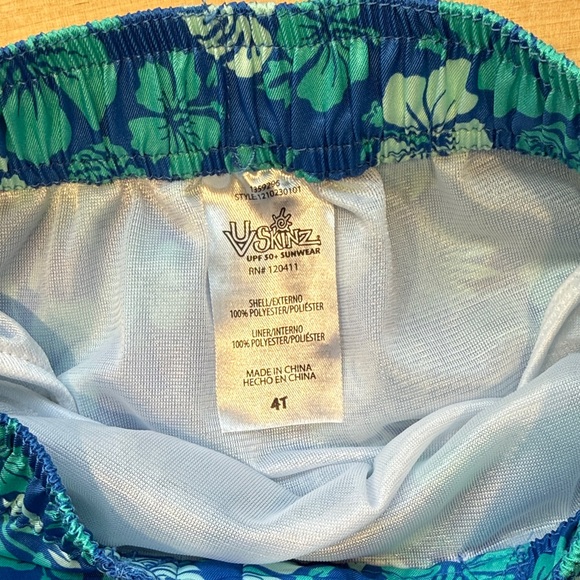 UV Skinz Blue Floral Boy’s Swim Trunks Size 4T - Picture 3 of 4